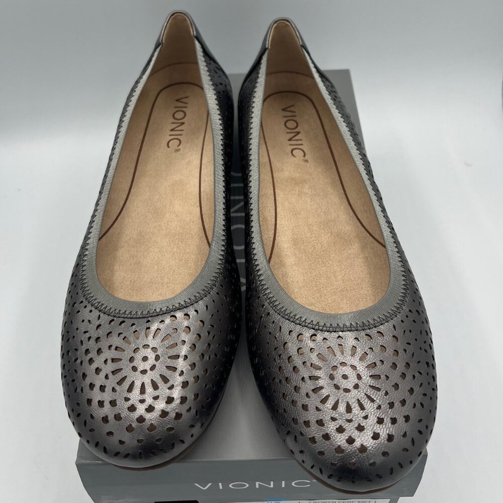Brand NEW Vionic Spark Robyn Perf Flat in PEWTER